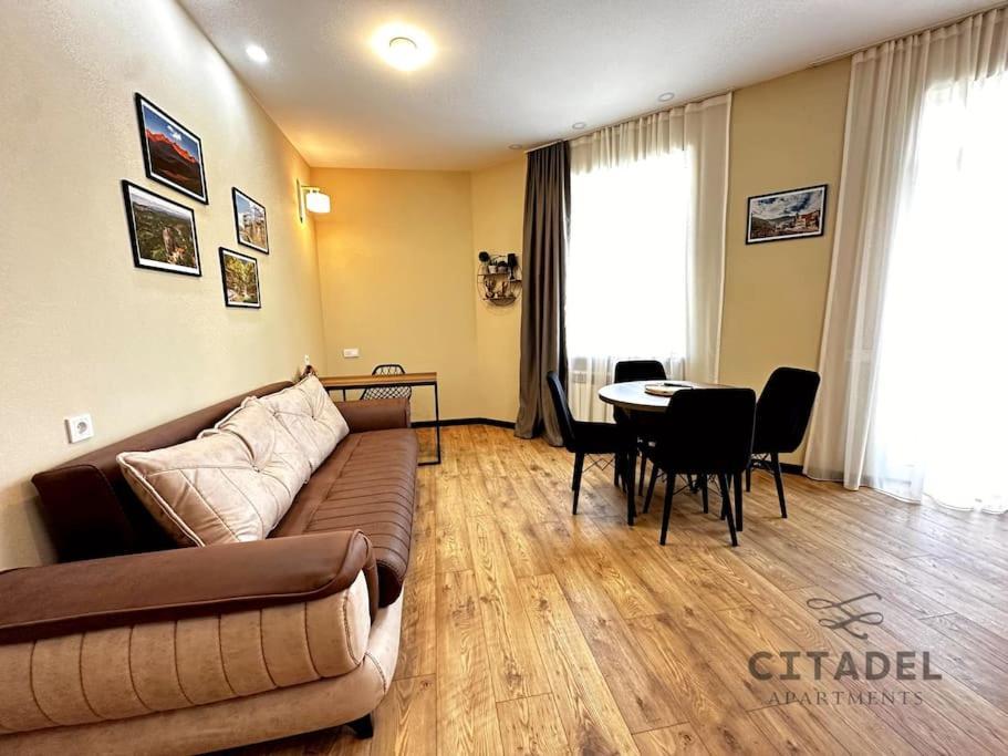 Apartments ティビリシ エクステリア 写真